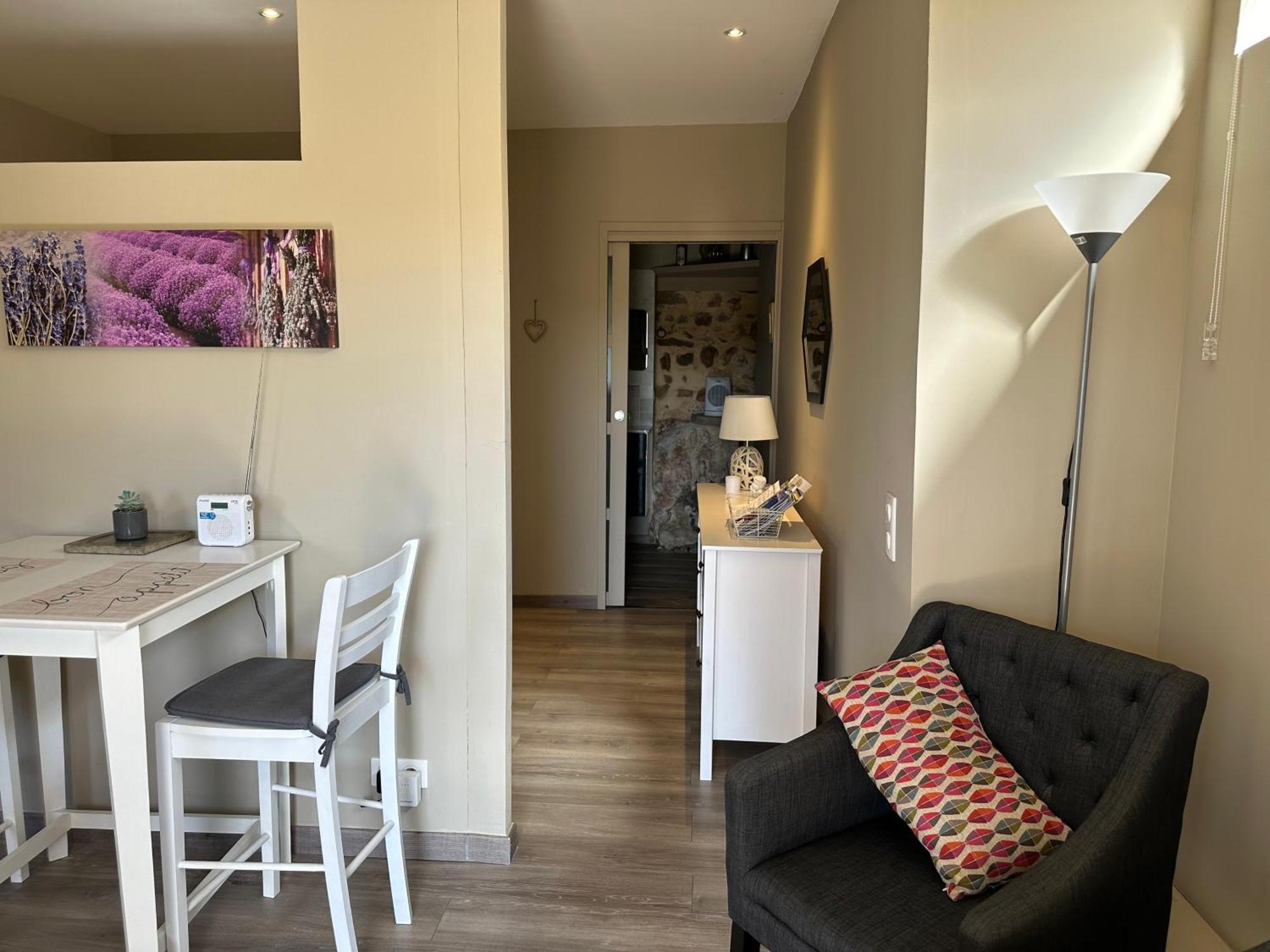 Le Domaine De Piedmoure, Gites Et Chambres, Piscine, Terrasses Privatives Sault-de-Vaucluse Luaran gambar