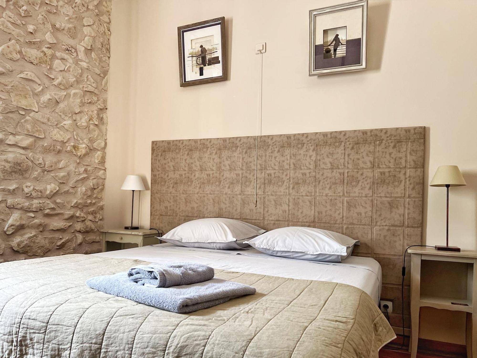 Le Domaine De Piedmoure, Gites Et Chambres, Piscine, Terrasses Privatives Sault-de-Vaucluse Luaran gambar